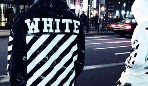 Como escolher uma camiseta que combine com você