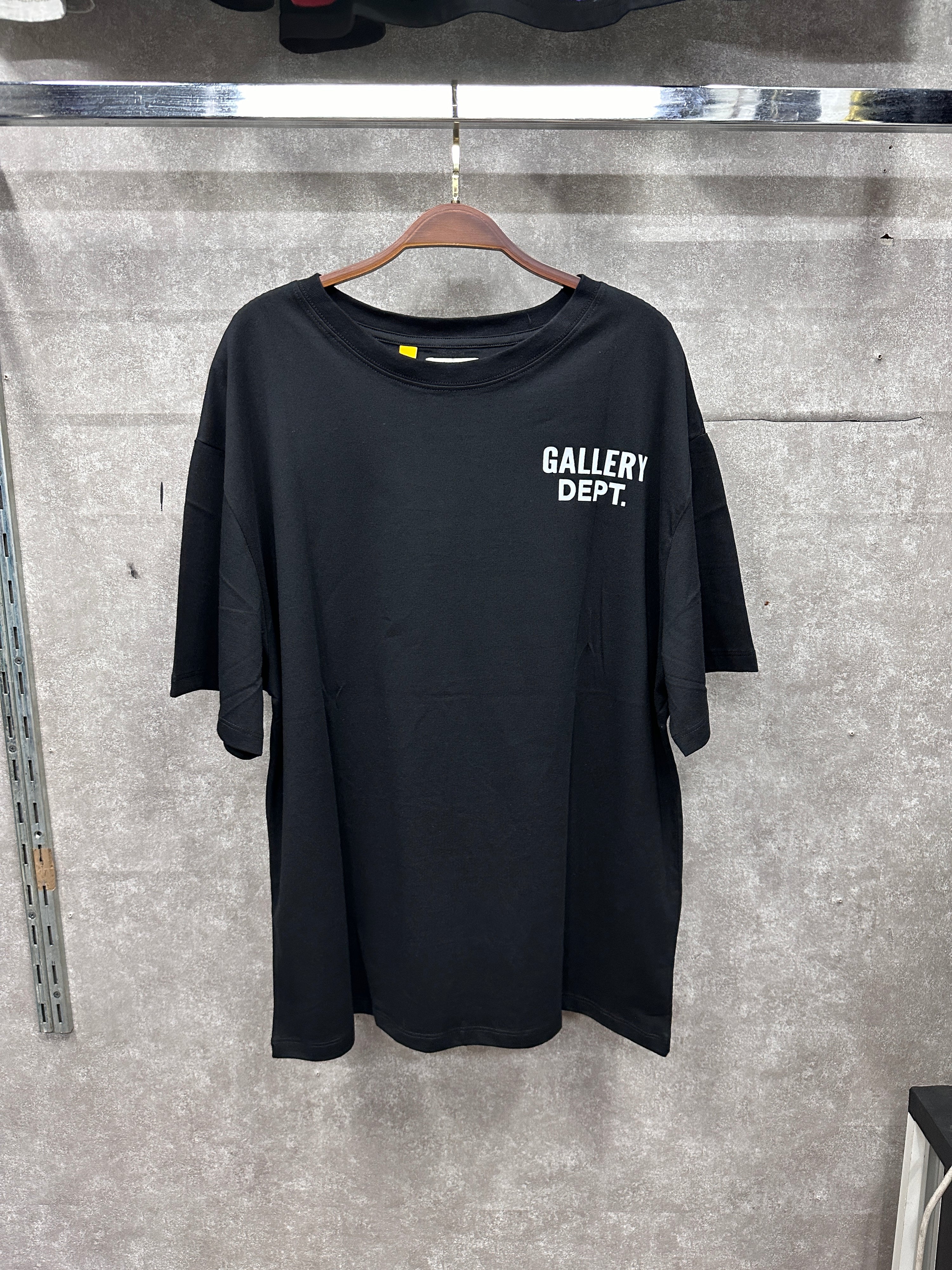 GALLERY DEPT