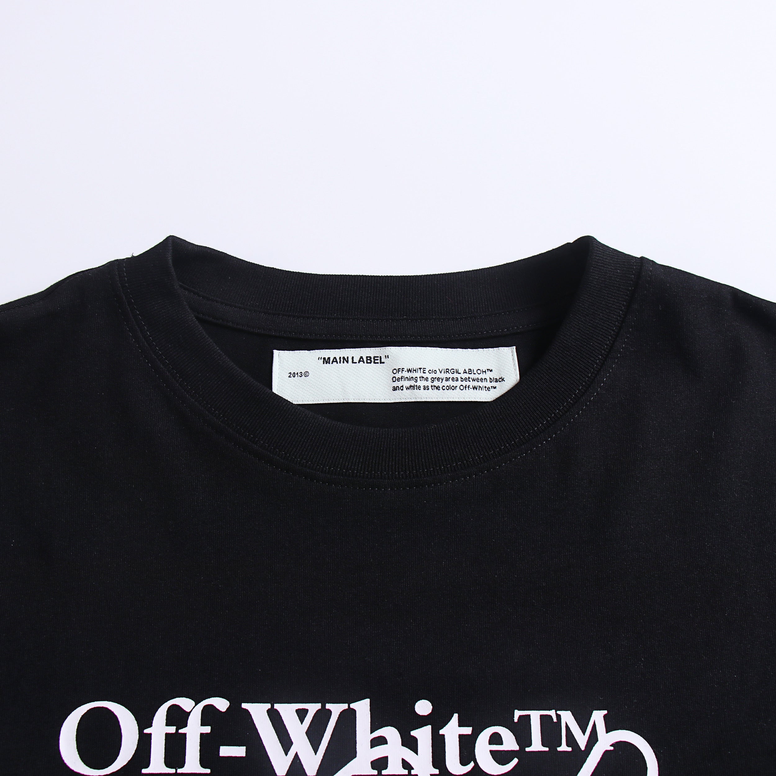 OFF WHITE