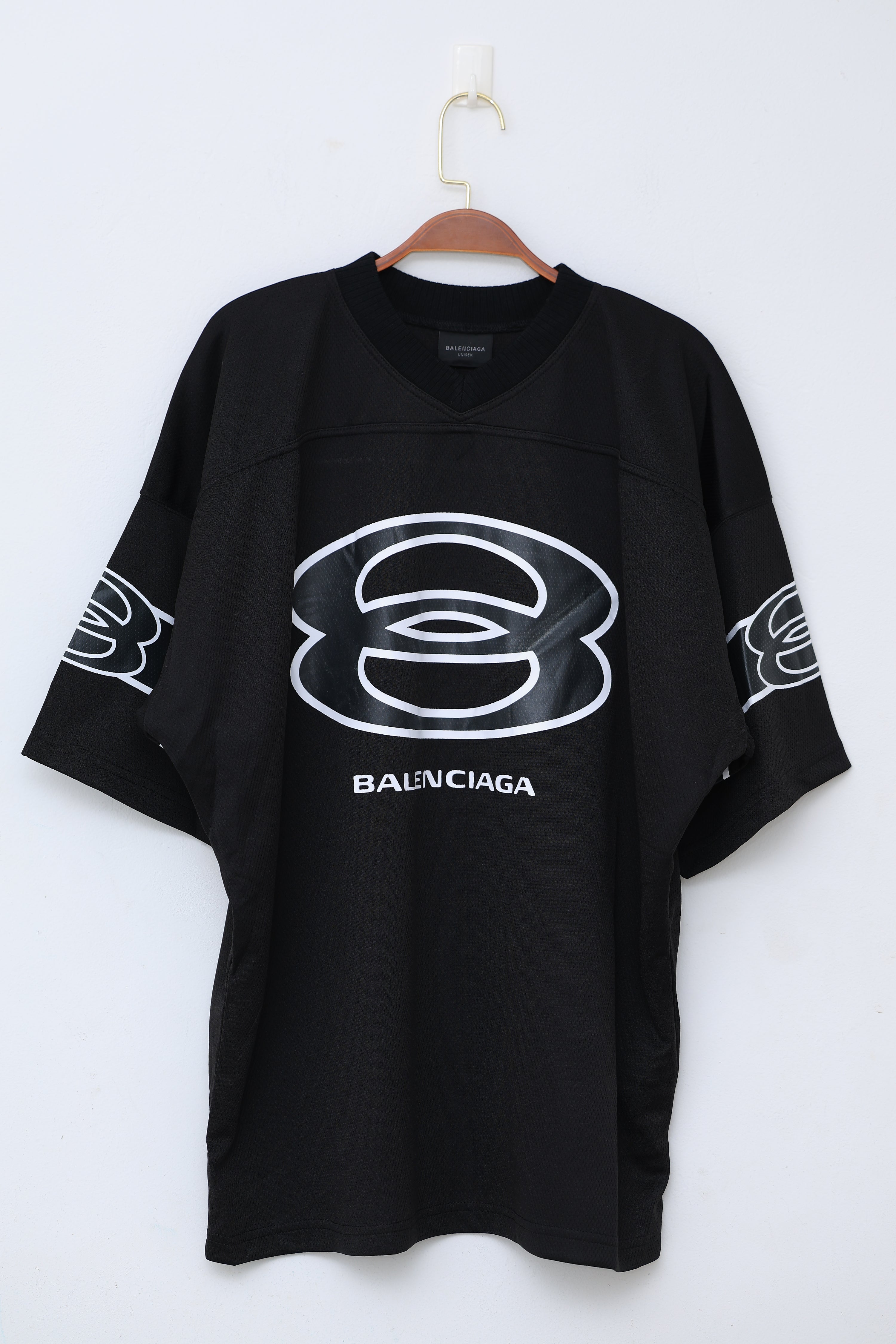 BALENCIAGA
