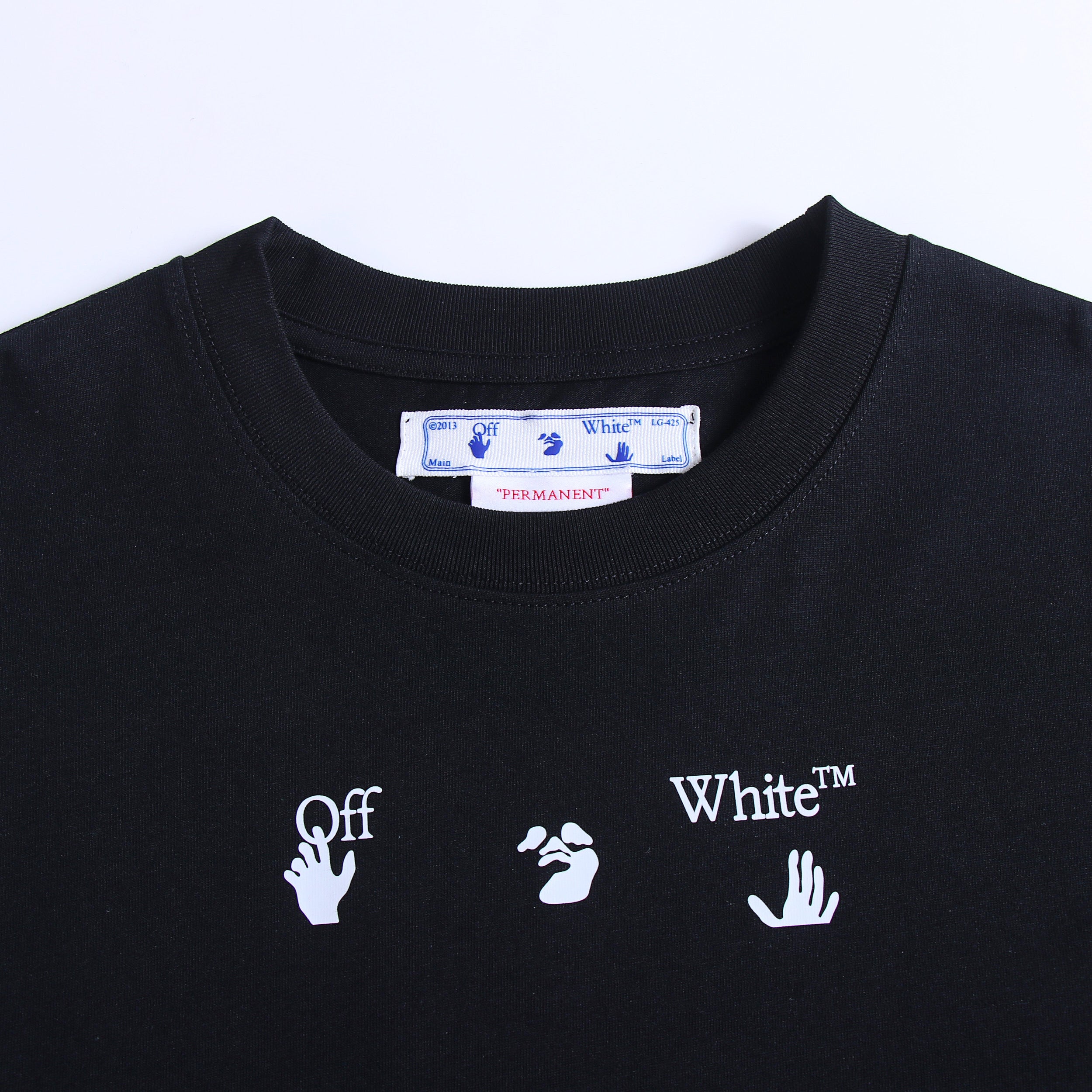 OFF WHITE